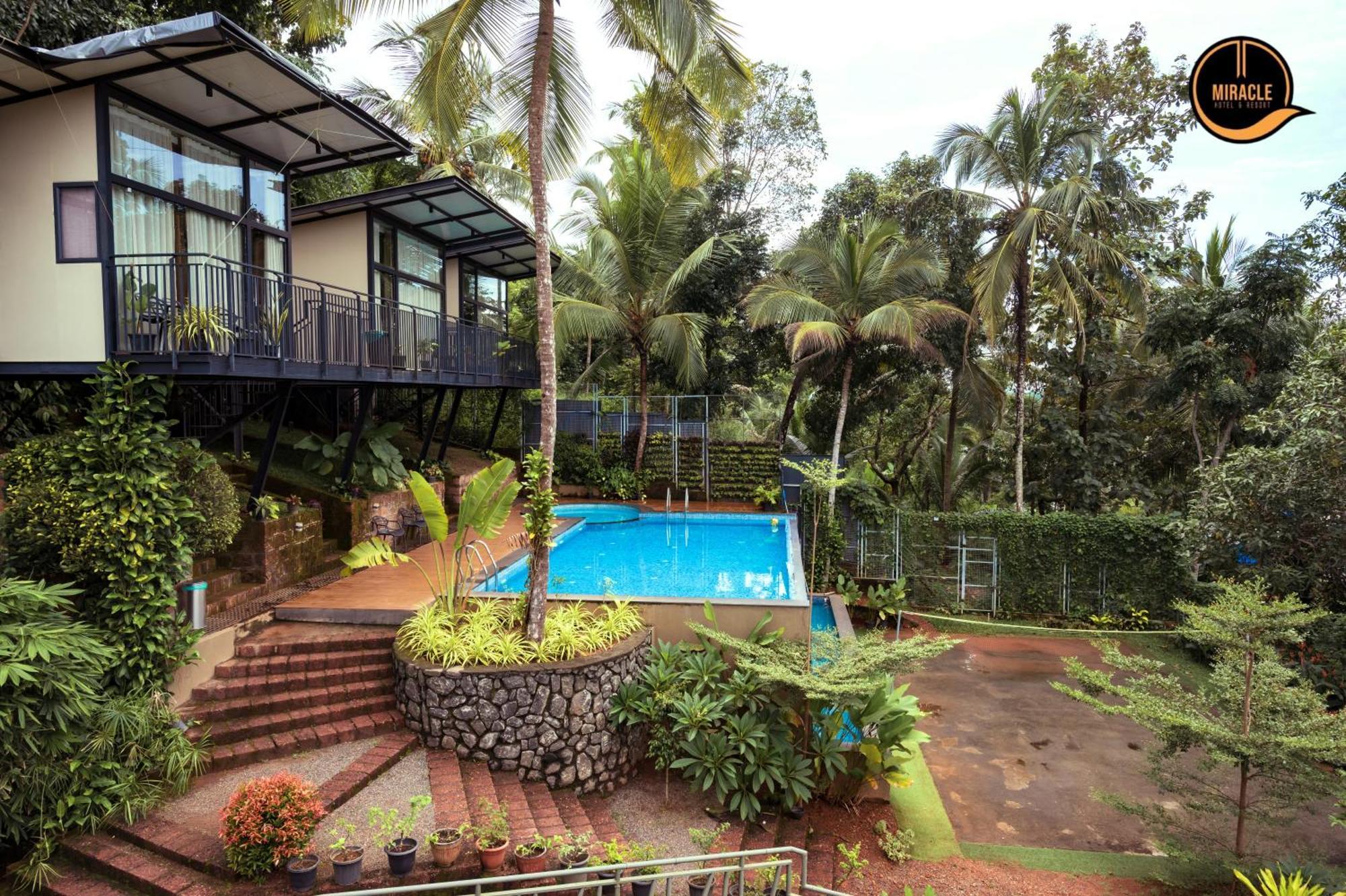 Miracle Hotel And Resorts Kozhikode Exterior foto